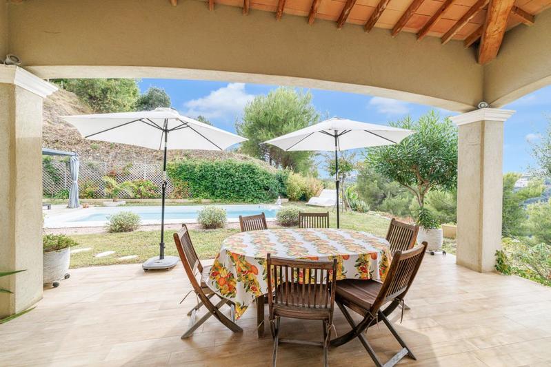 Villa - 164 m² - 4 pièces