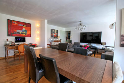 Appartement - 110 m² - 4 pièces
