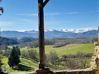 Propriété - 300 m² - 7 pièces