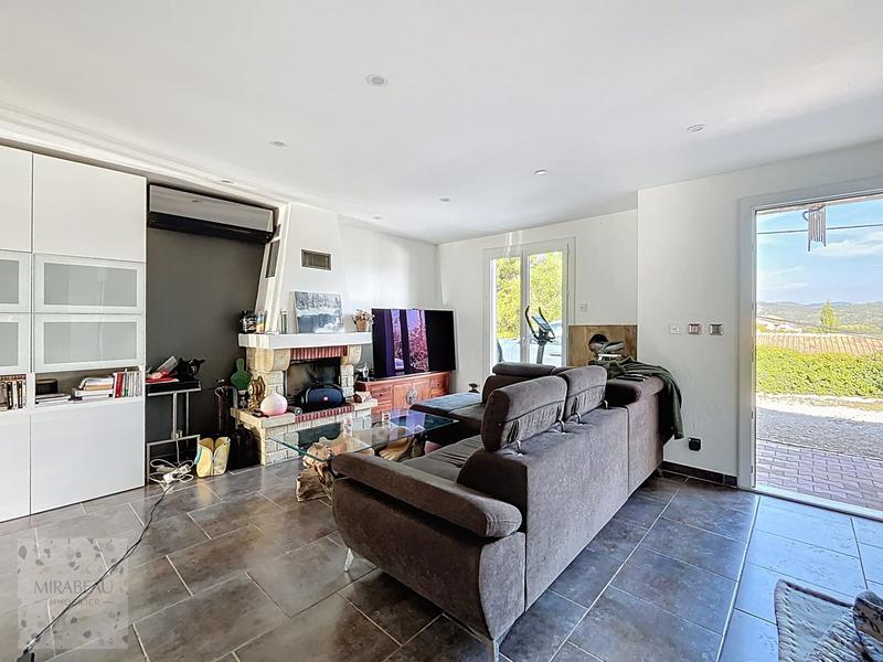 Villa - 103 m² - 5 pièces