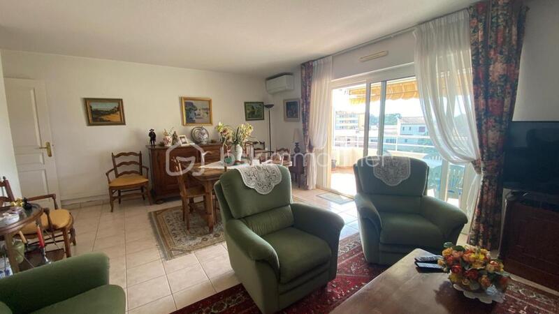 Appartement - 82 m² - 3 pièces