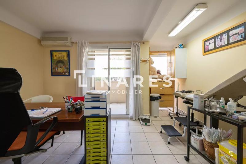 Bureau - 61 m² - 3 pièces