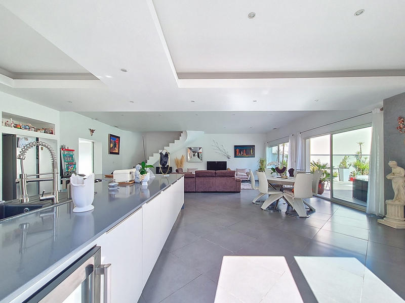 Villa - 150 m² - 5 pièces