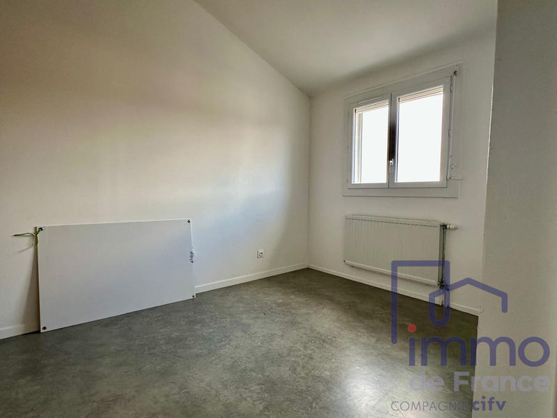 Maison - 76 m² - 4 pièces