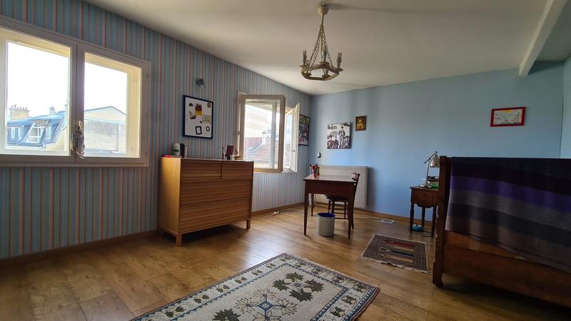 Maison - 165 m² - 7 pièces