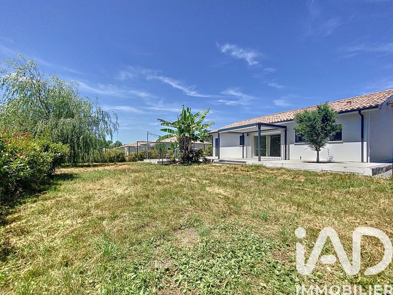 Maison - 140 m² - 5 pièces