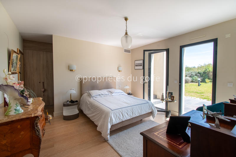 Maison - 195 m² - 6 pièces