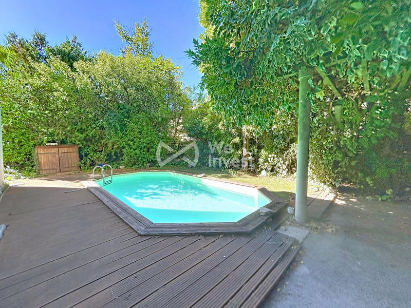 Villa - 180 m² - 7 pièces