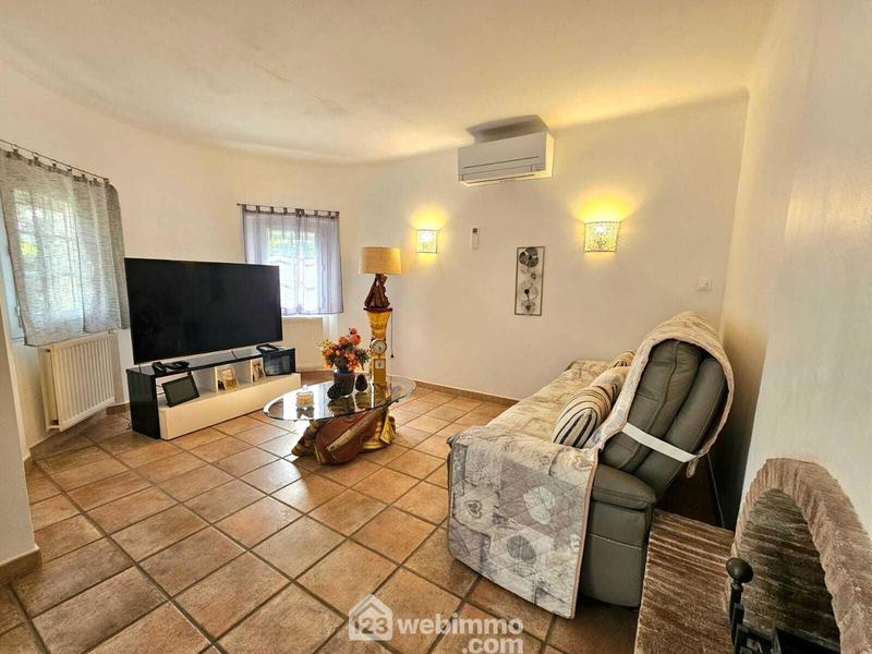 Maison - 105 m² - 5 pièces