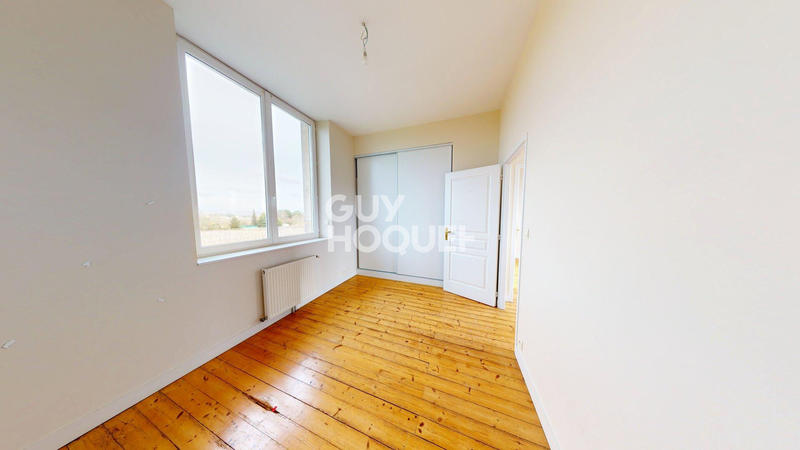 Maison - 135 m² - 6 pièces