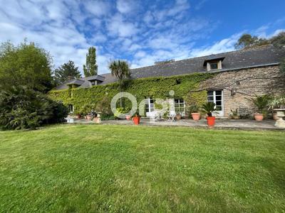 Maison - 376 m² - 7 pièces