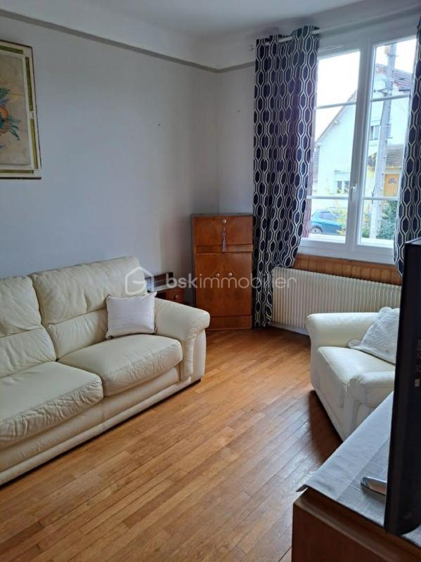 Maison - 84 m² - 5 pièces