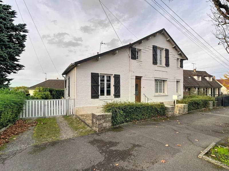 Maison - 165 m² - 5 pièces