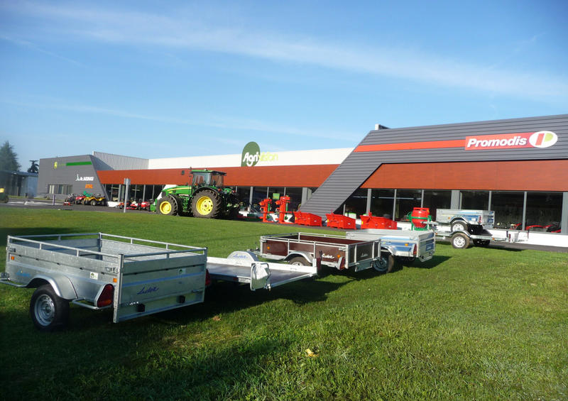 Local commercial - 1 528 m²