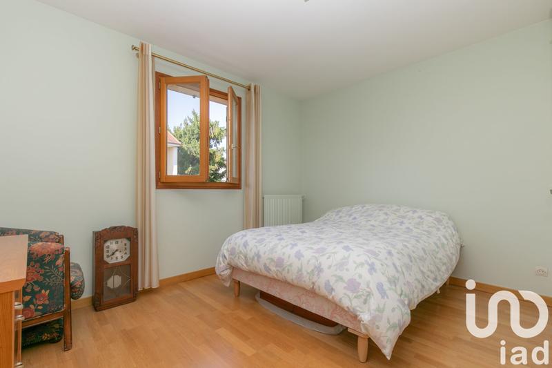 Maison - 94 m² - 5 pièces