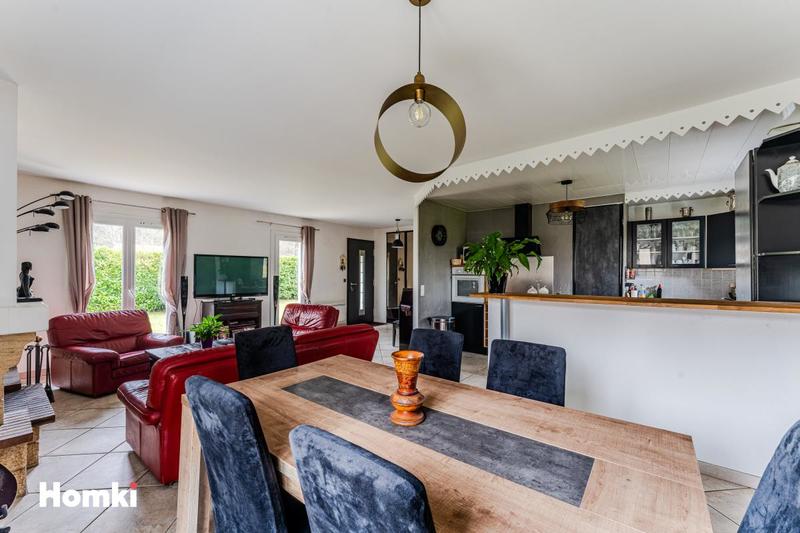 Maison - 100 m² - 5 pièces