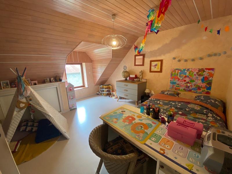 Maison - 180 m² - 8 pièces