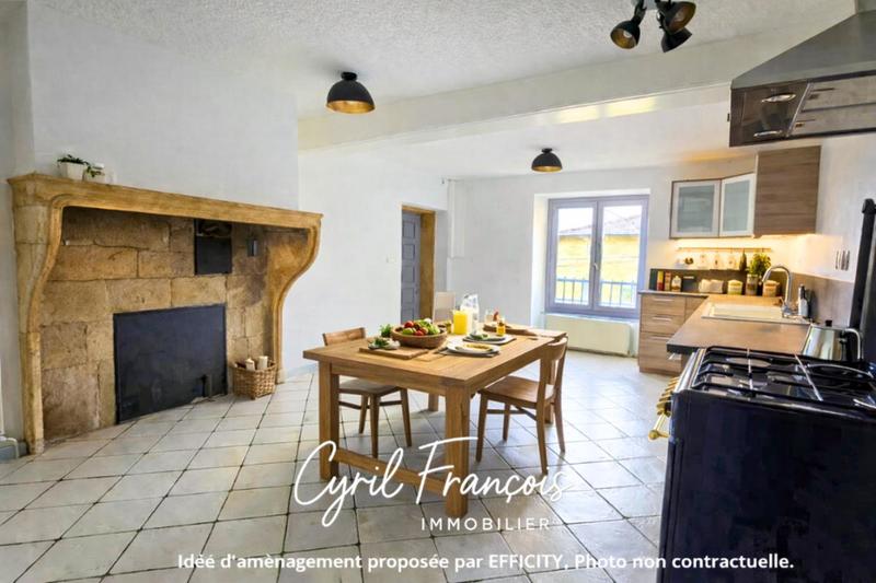 Maison - 212 m² - 8 pièces