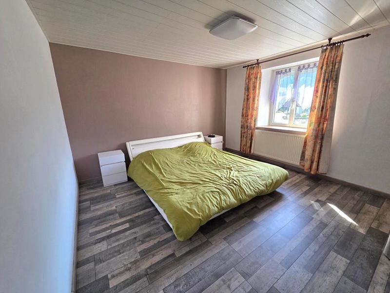 Appartement - 94 m² - 5 pièces