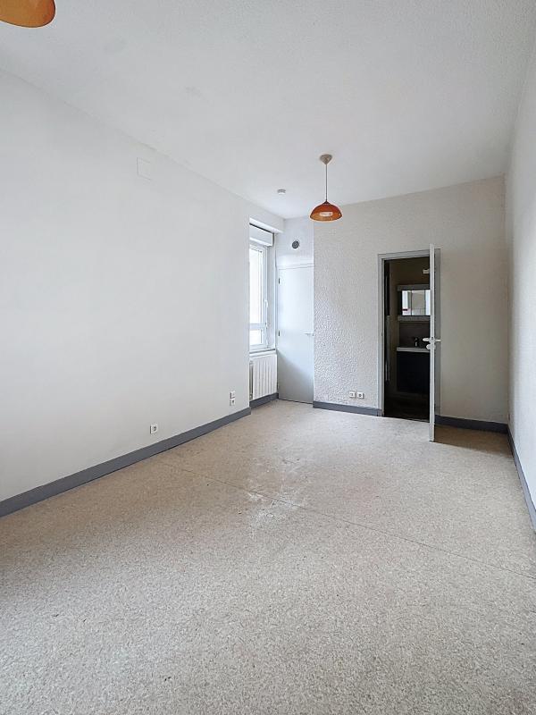 Studio - 19 m² - 1 pièce