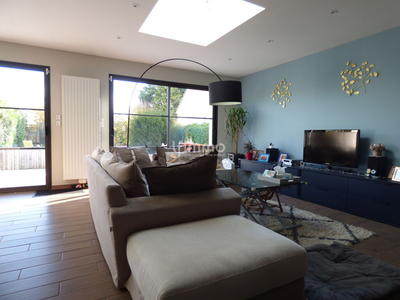 Maison - 132 m² - 8 pièces