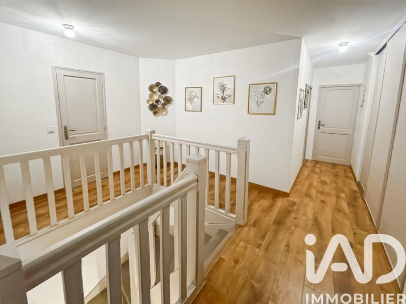 Maison - 170 m² - 7 pièces