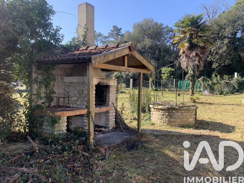 Maison - 214 m² - 9 pièces