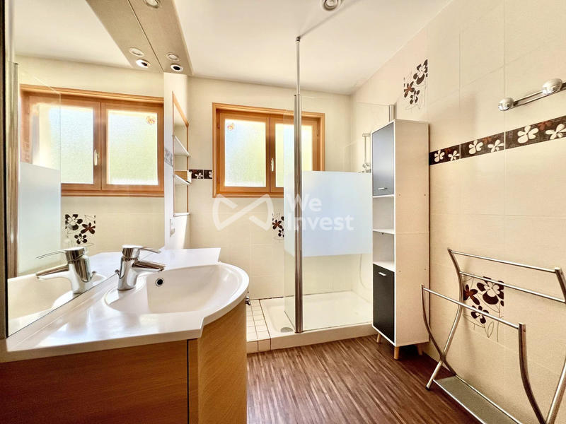 Maison - 110 m² - 5 pièces