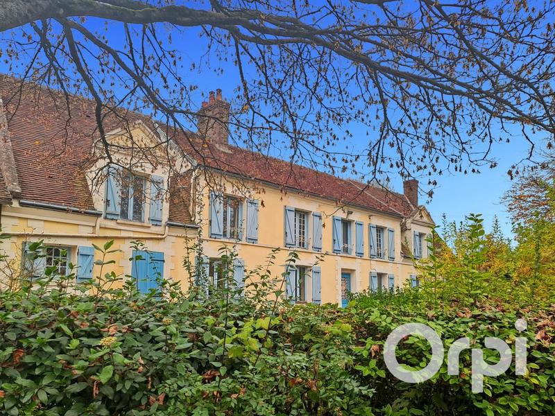 Propriété - 181 m² - 6 pièces