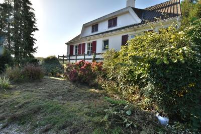 Maison - 136 m² - 5 pièces