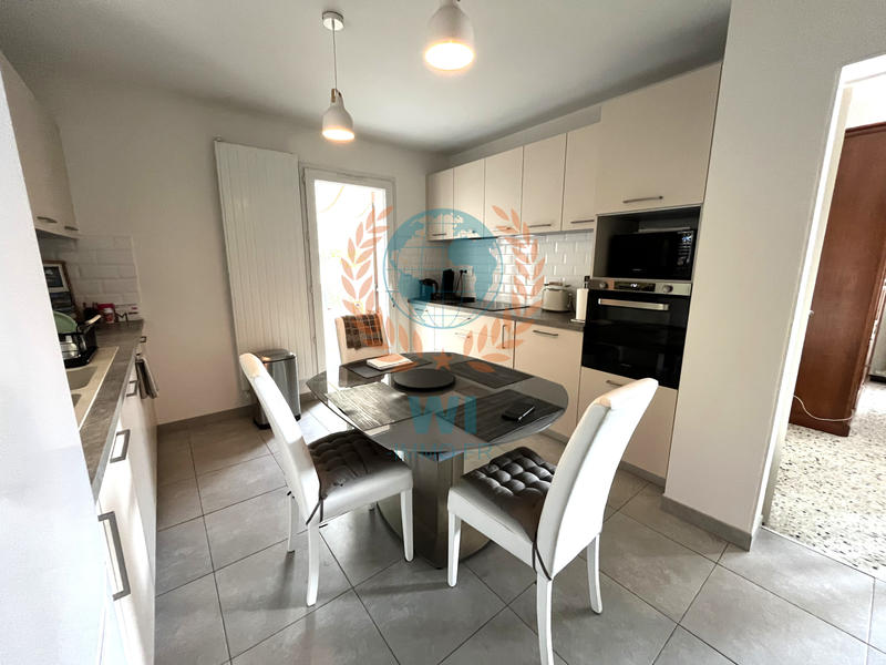 Maison - 155 m² - 6 pièces