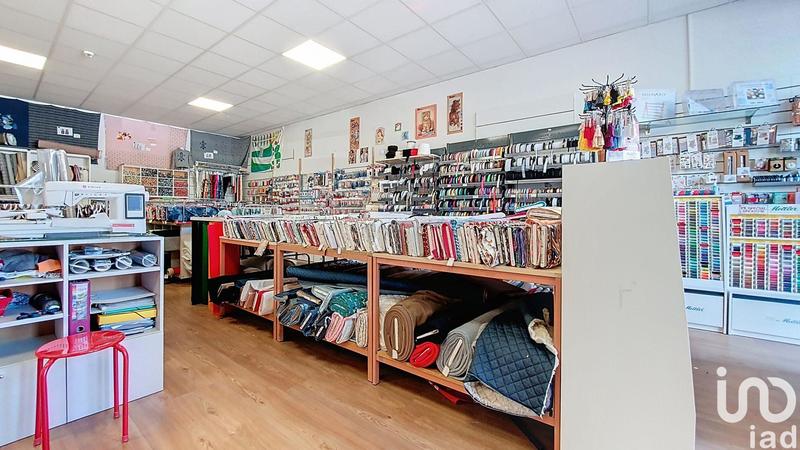 Local commercial - 147 m²