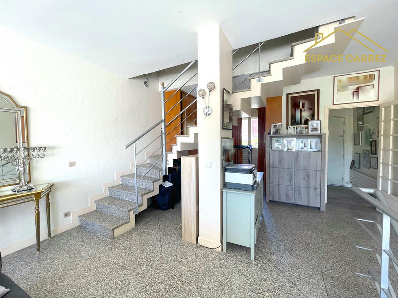 Maison - 200 m² - 5 pièces