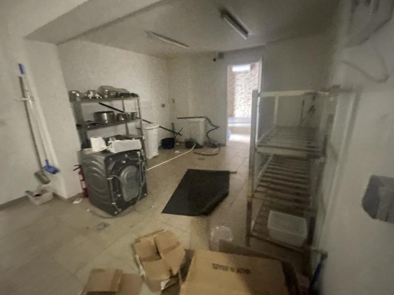 Local commercial - 160 m²