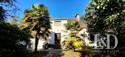 Maison - 170 m² - 6 pièces