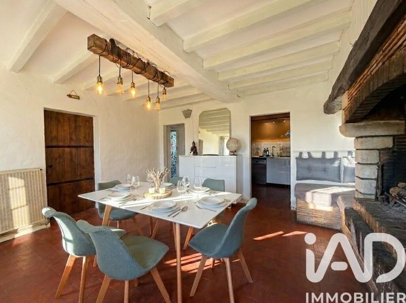 Maison - 160 m² - 7 pièces