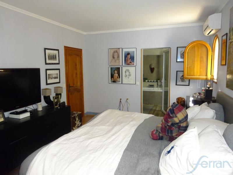 Villa - 280 m² - 6 pièces