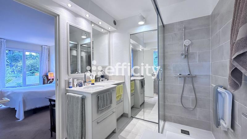 Appartement - 114 m² - 5 pièces