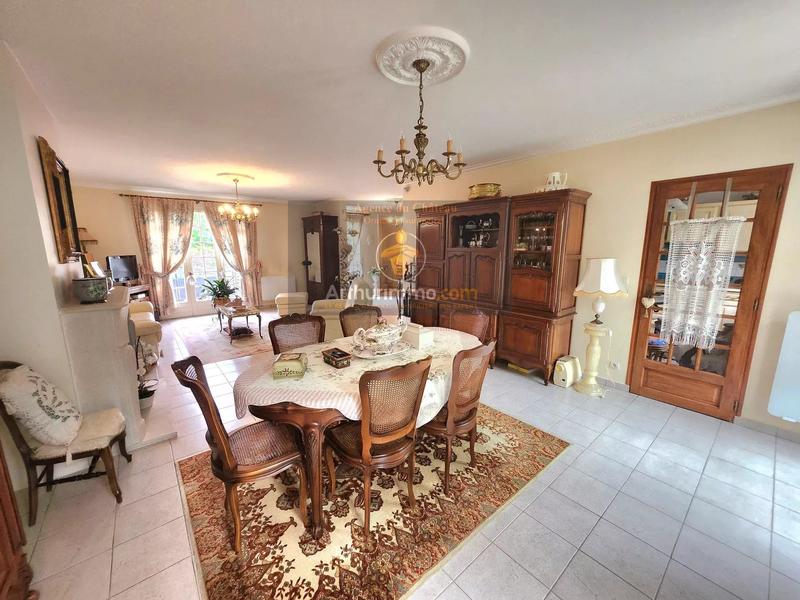 Maison - 157 m² - 7 pièces