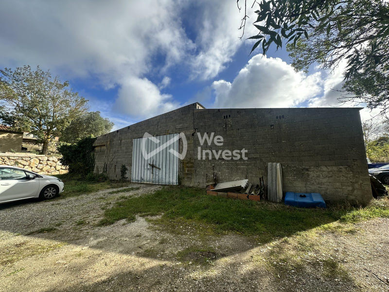 Maison - 410 m² - 4 pièces