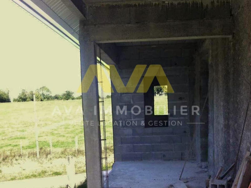 Maison - 300 m² - 7 pièces