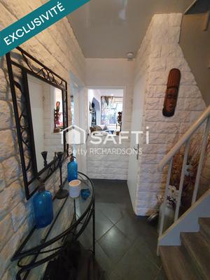 Maison - 79 m² - 5 pièces