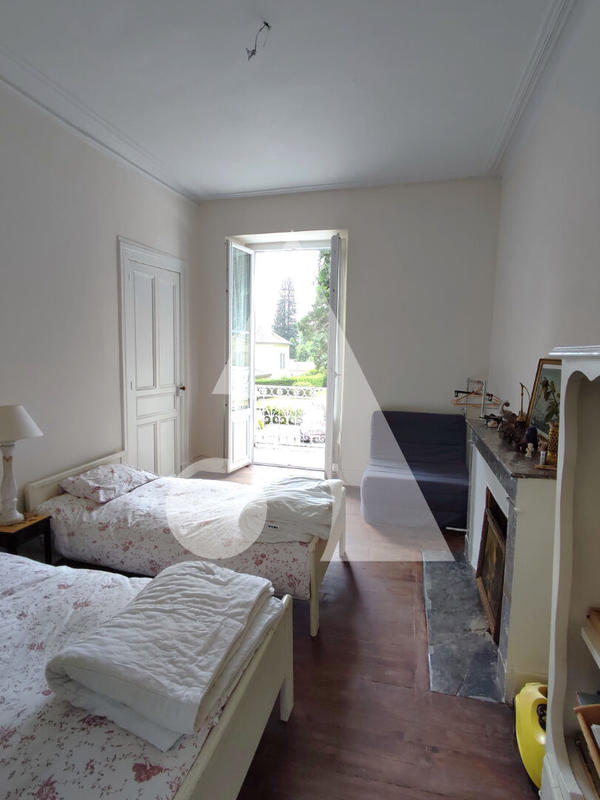 Appartement - 121 m² - 4 pièces