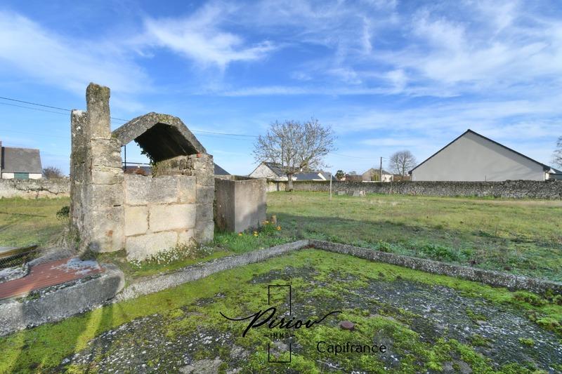 Terrain constructible - 1 000 m²