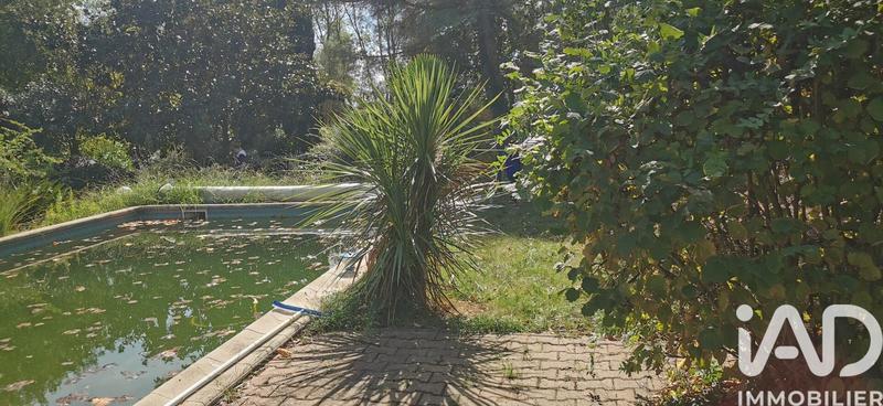 Maison - 215 m² - 5 pièces