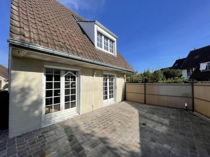 Pavillon - 124 m² - 5 pièces