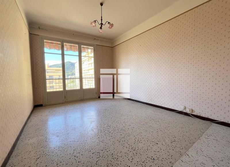 Appartement - 79 m² - 3 pièces