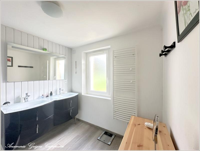 Maison - 150 m² - 7 pièces