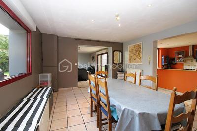 Maison - 135 m² - 6 pièces