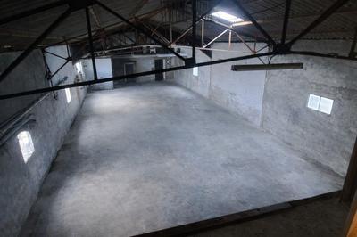 Bureau - 450 m² - 6 pièces